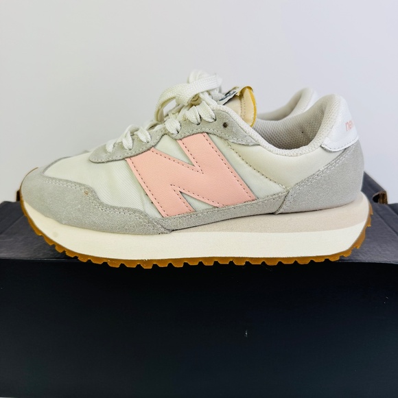 New Balance 237 Sea Salt Pink Suede Sneakers Shoes WS237GA Women's Size 6 B - Picture 4 of 12